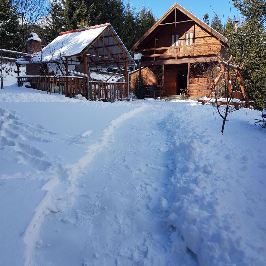 Casa Ria-Ria Pihenohaz Villa Miercurea Ciuc Buitenkant foto